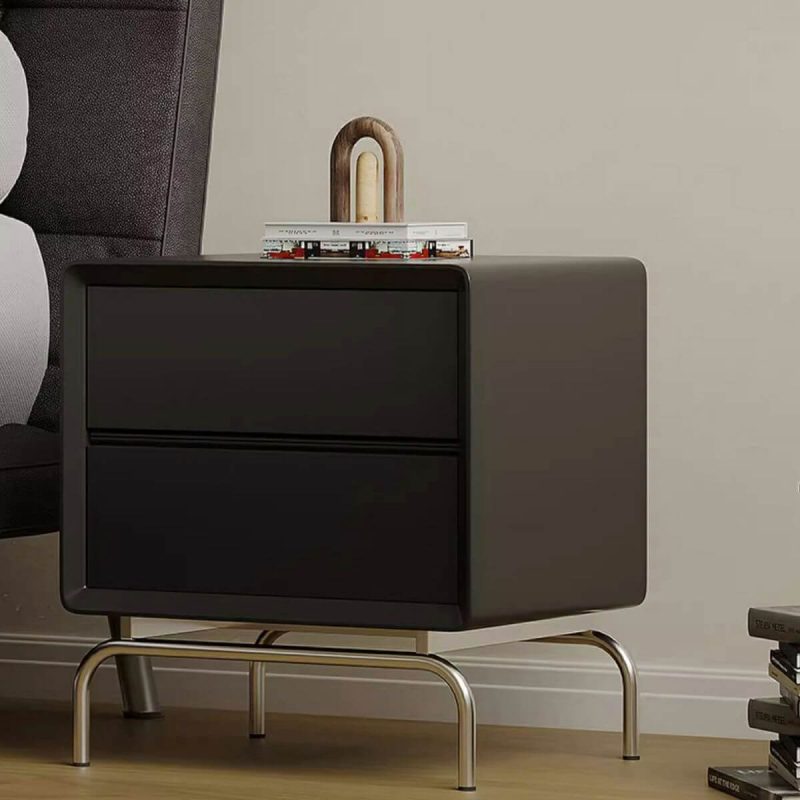 "A Cozy and Classic Black Wood Nightstand with 2 Drawers in Traditional Style - 1 Piece"